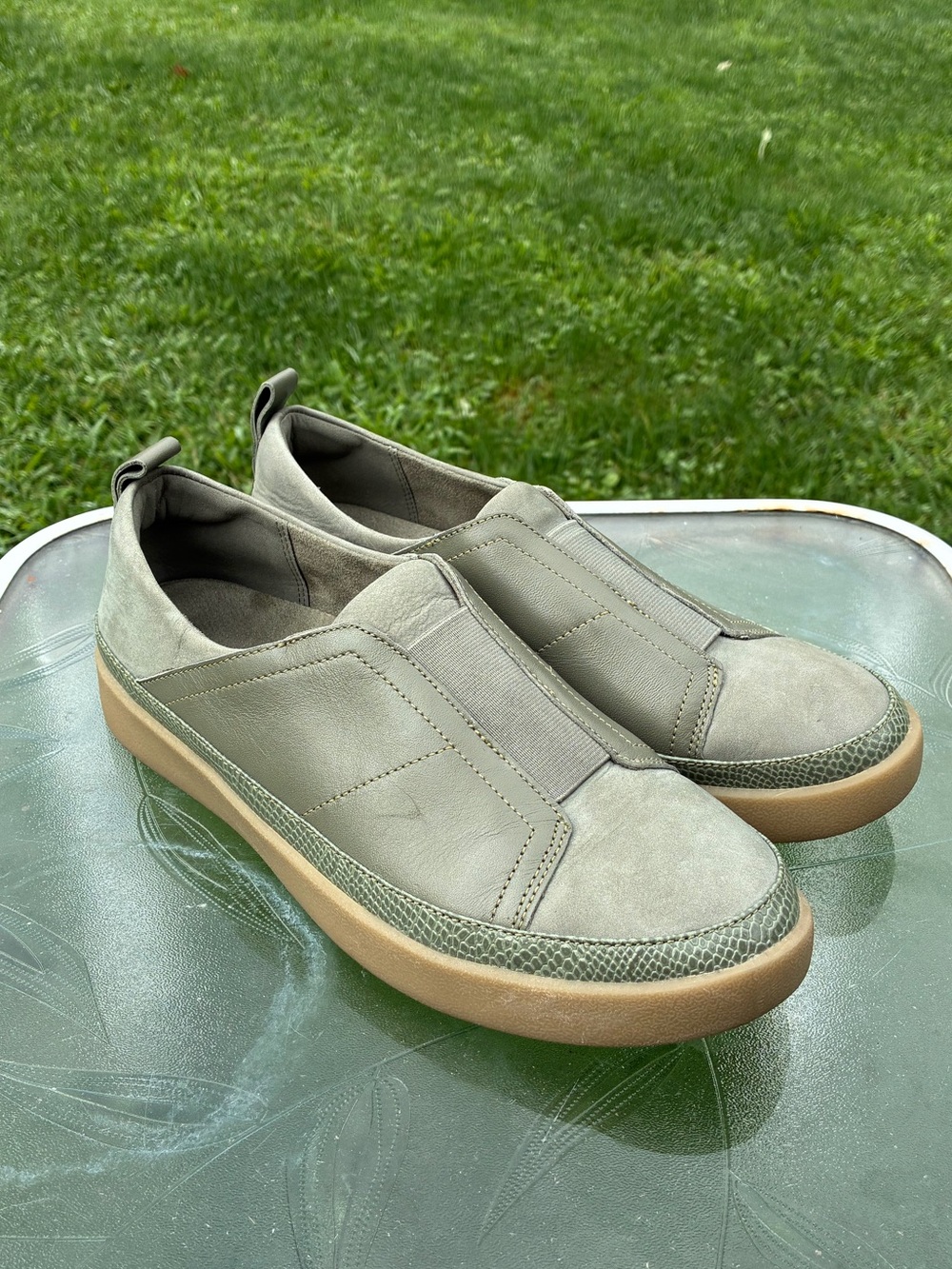 Vionic Slip-On Loafers Zinah Sage Green Women's 7.5